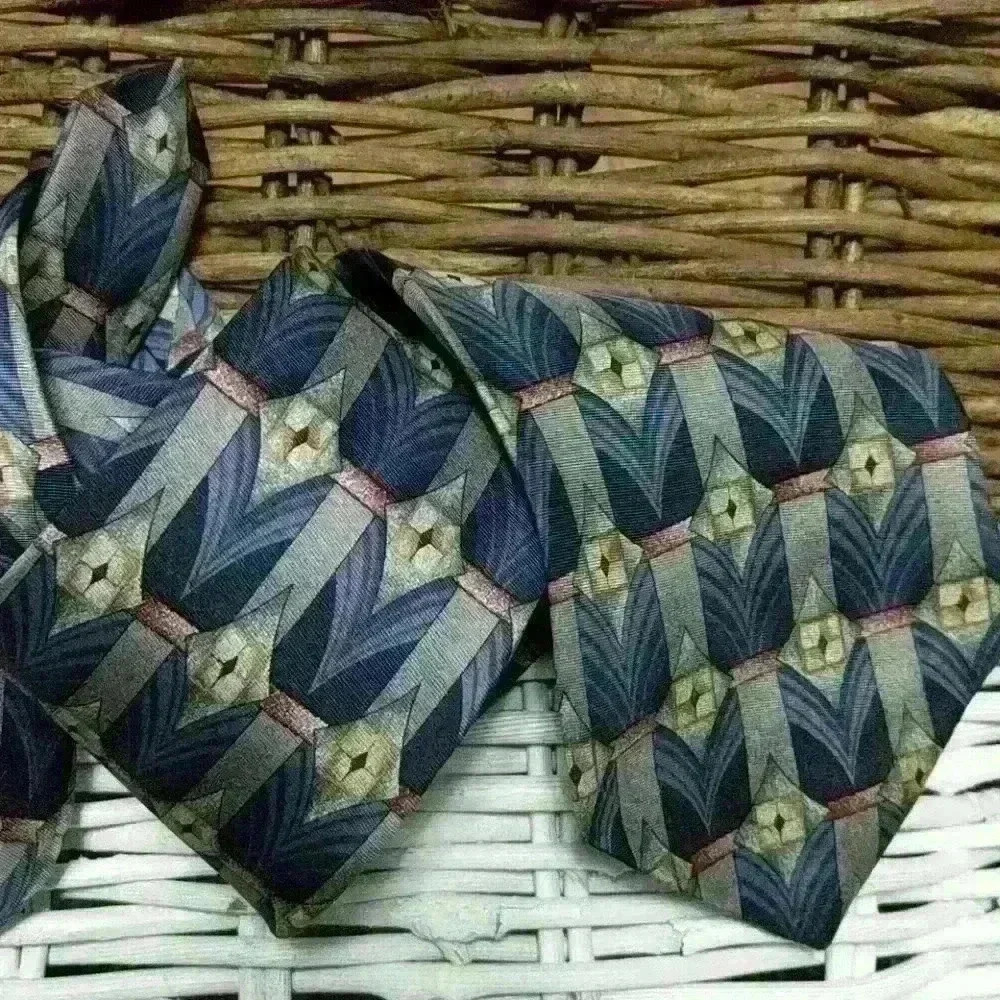 CONTE di MILANO 💯 Italian Silk Tie
